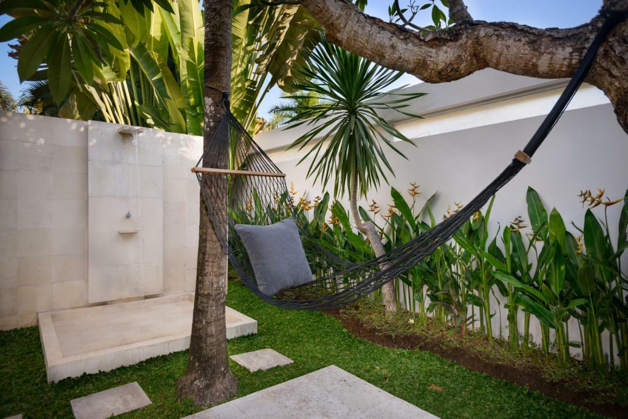 Villa Maharani Seminyak Exterior foto